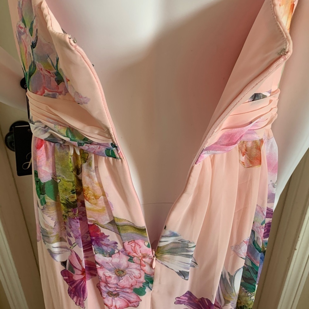 Adrianna Papell Floral Printed Chiffon Gown - Picture 15 of 16